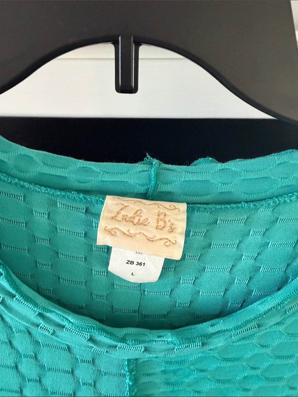 Zadie B’s waffle knit dress - Picture 2 of 3